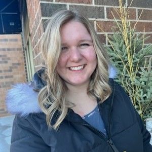 Meet your Posher, Emma